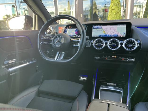 MERCEDES-BENZ GLA 200 d AMG Line  