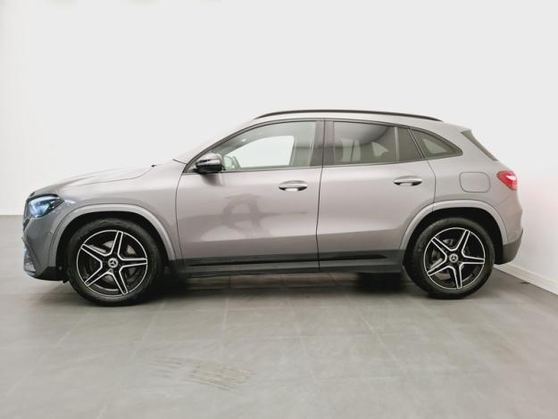 MERCEDES-BENZ GLA 200 d AMG Line  