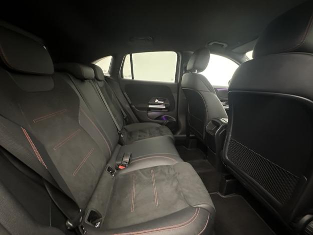 MERCEDES-BENZ GLA 200 d AMG Line  