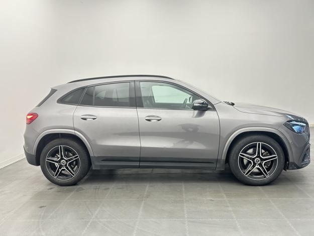 MERCEDES-BENZ GLA 200 d AMG Line  