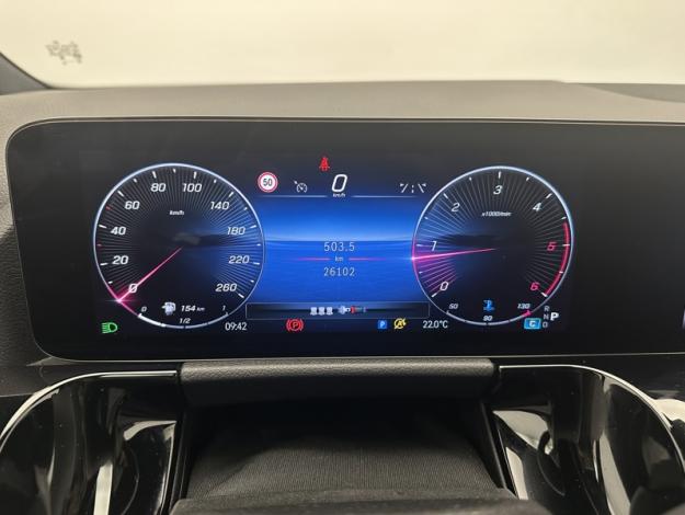 MERCEDES-BENZ GLA 200 d AMG Line  
