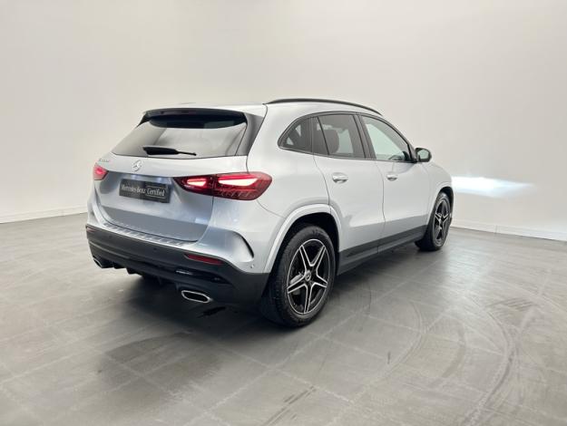MERCEDES-BENZ GLA 200 d  