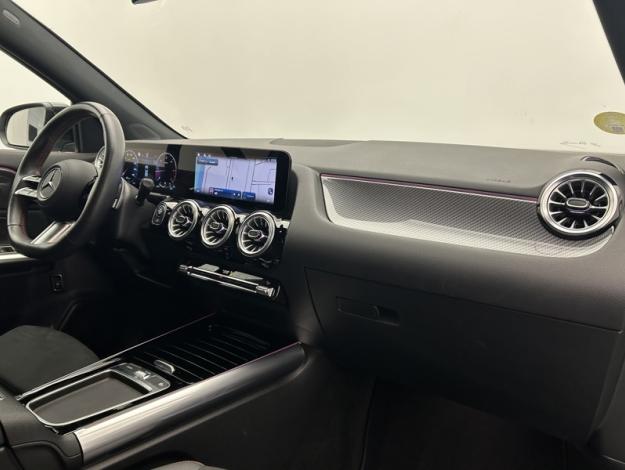 MERCEDES-BENZ GLA 200 d  
