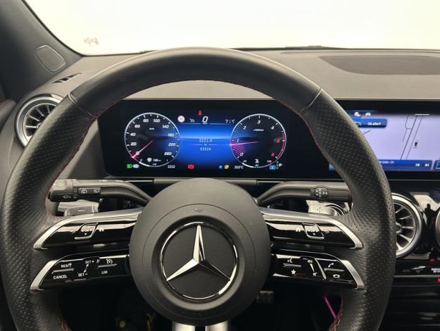 MERCEDES-BENZ GLA 200 d  