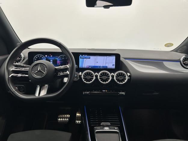 MERCEDES-BENZ GLA 200 d  