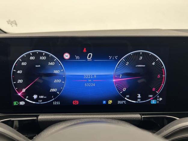MERCEDES-BENZ GLA 200 d  