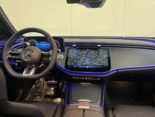 MERCEDES-BENZ Classe E Berline Mercedes-AMG E 53 HYBRID 4MATIC+ Berline  Mercedes-AMG E 53 HYBRID 4MATIC+ Berline