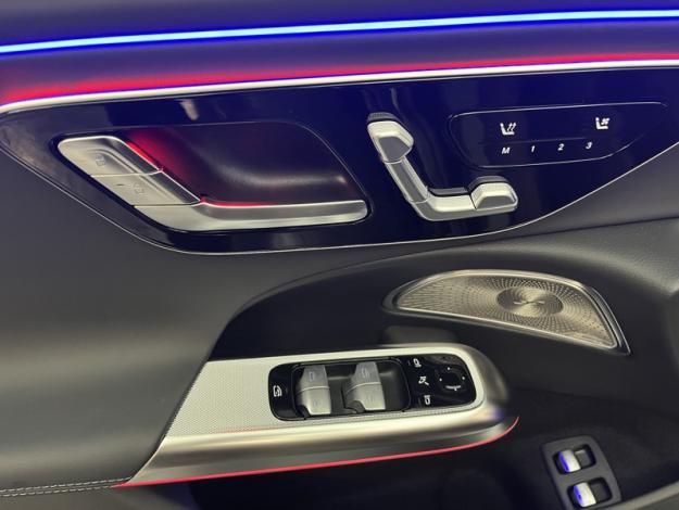 MERCEDES-BENZ Classe E Berline Mercedes-AMG E 53 HYBRID 4MATIC+ Berline  Mercedes-AMG E 53 HYBRID 4MATIC+ Berline