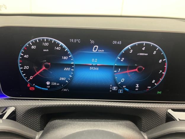 MERCEDES-BENZ Classe A 180 AMG Line  
