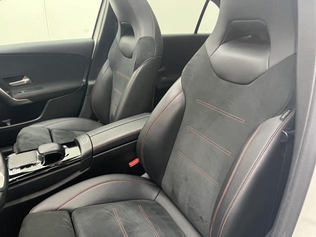 MERCEDES-BENZ Classe A 180 AMG Line  