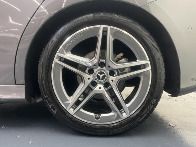 MERCEDES-BENZ Classe B 180 d AMG Line  