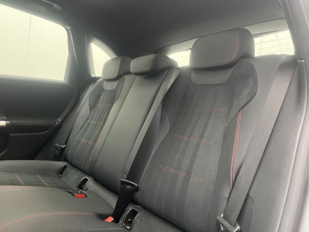MERCEDES-BENZ Classe B 180 d AMG Line  