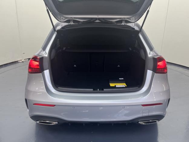 MERCEDES-BENZ Classe A 180 AMG Line  