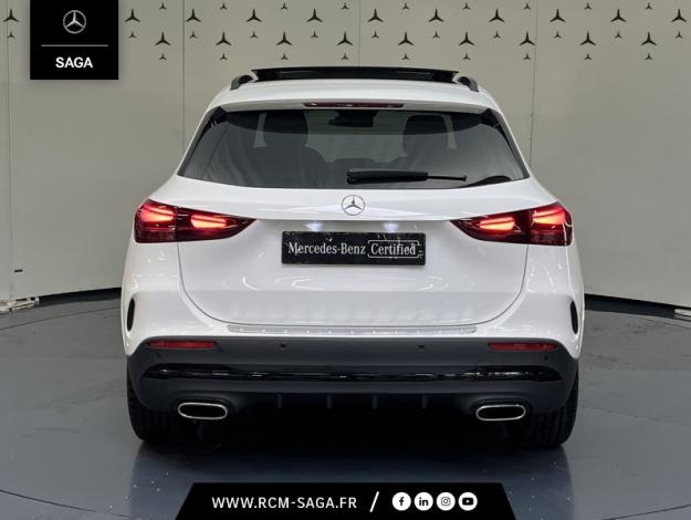 MERCEDES-BENZ GLA 200 AMG Line  