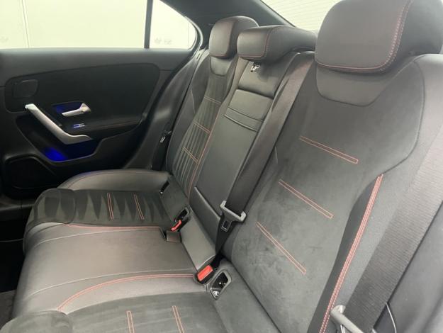 MERCEDES-BENZ Classe A 200 Berline AMG Line  