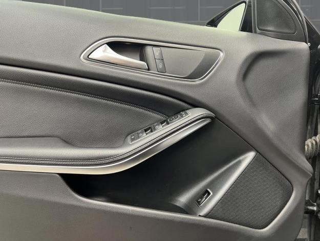 MERCEDES-BENZ GLA 200 d Urban  