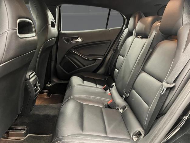 MERCEDES-BENZ GLA 200 d Urban  