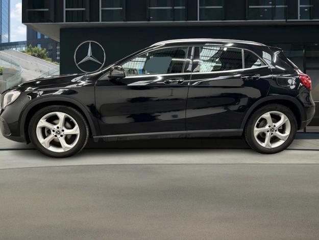 MERCEDES-BENZ GLA 200 d Urban  