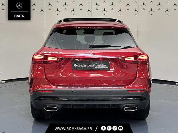 MERCEDES-BENZ GLA 250 e AMG Line  