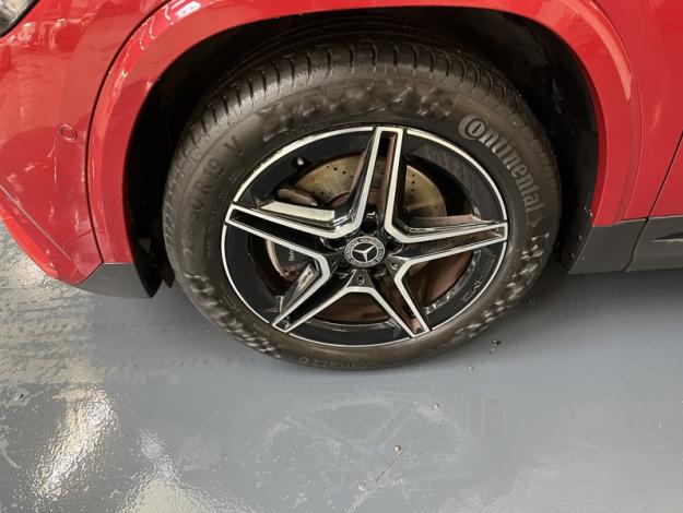 MERCEDES-BENZ GLA 250 e AMG Line  