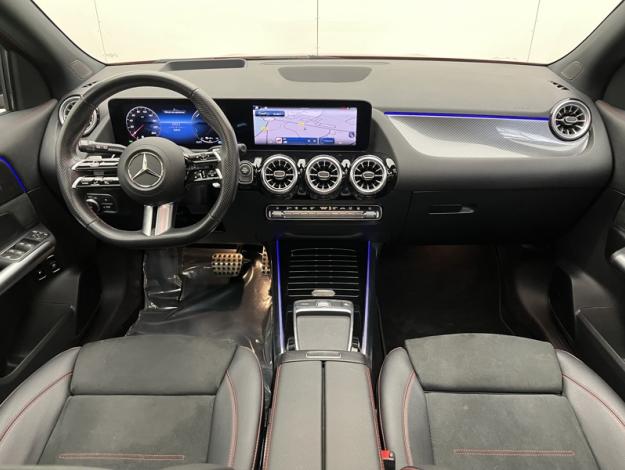 MERCEDES-BENZ GLA 250 e AMG Line  