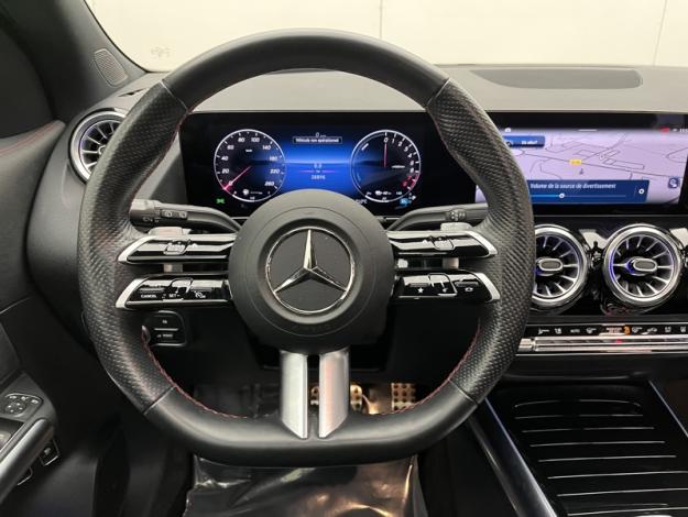 MERCEDES-BENZ GLA 250 e AMG Line  