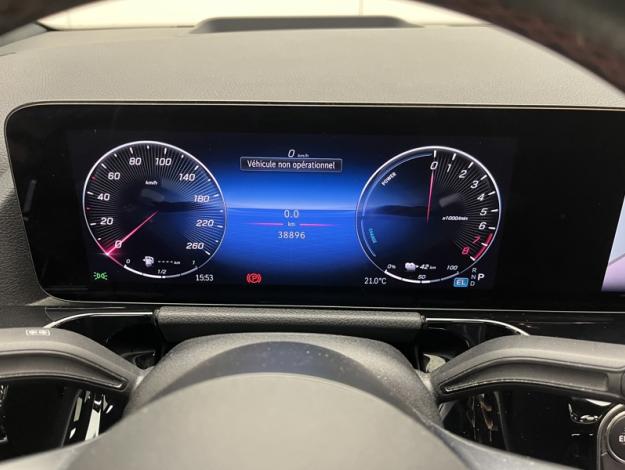 MERCEDES-BENZ GLA 250 e AMG Line  