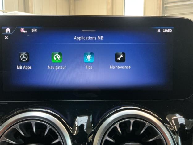MERCEDES-BENZ EQA EQA 250+