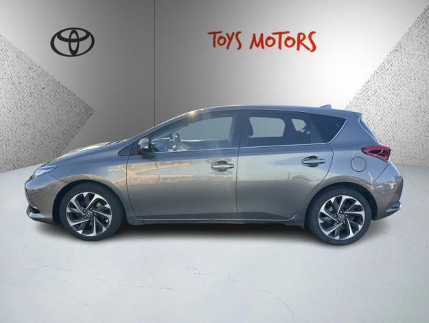 TOYOTA Auris 1.8 HYBRID 136h DESIGN  