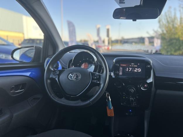 TOYOTA Aygo 1.0 VVT-i 72ch x-clusiv x-shift  