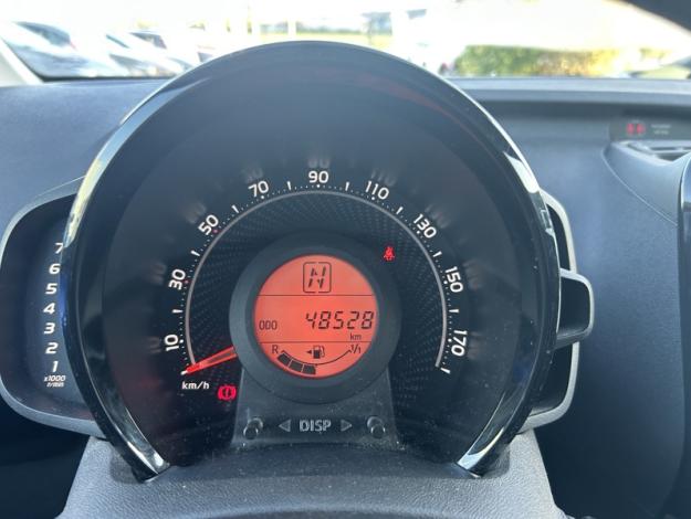 TOYOTA Aygo 1.0 VVT-i 72ch x-clusiv x-shift  