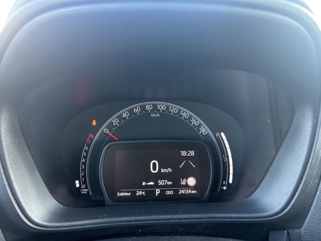 TOYOTA Aygo X 72 ch S-CVT Design MY24  