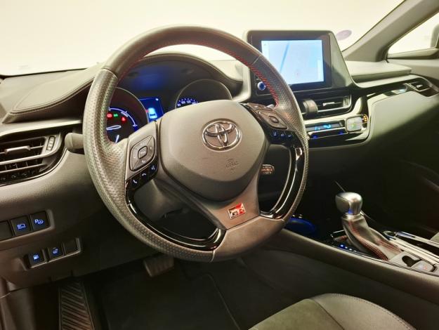 TOYOTA C-HR 2.0 HYBRIDE 184 GR SPORT  
