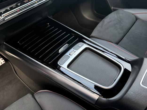 MERCEDES-BENZ GLA 200 d AMG Line  