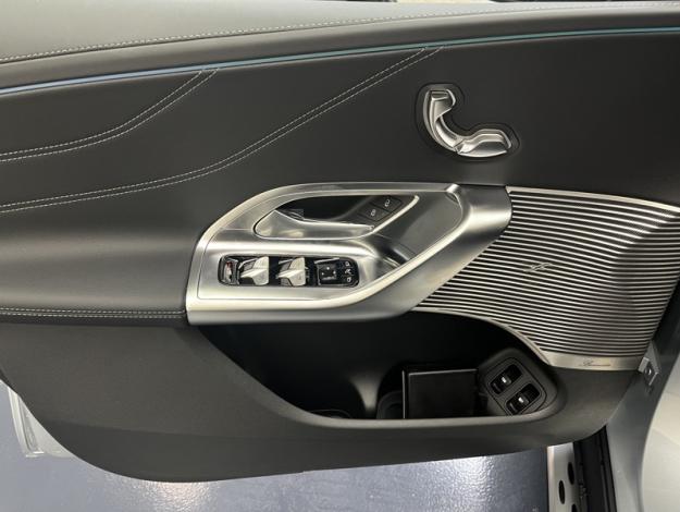 MERCEDES-BENZ GLC SUV GLC 400 4M électrique AMG Line  GLC 400 4M électrique AMG Line