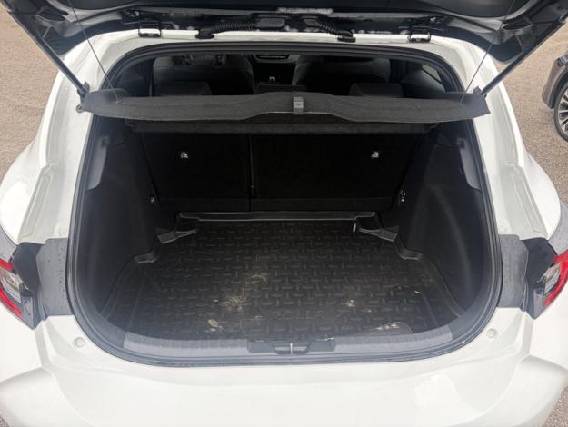 TOYOTA Corolla Hybride 140h Design  