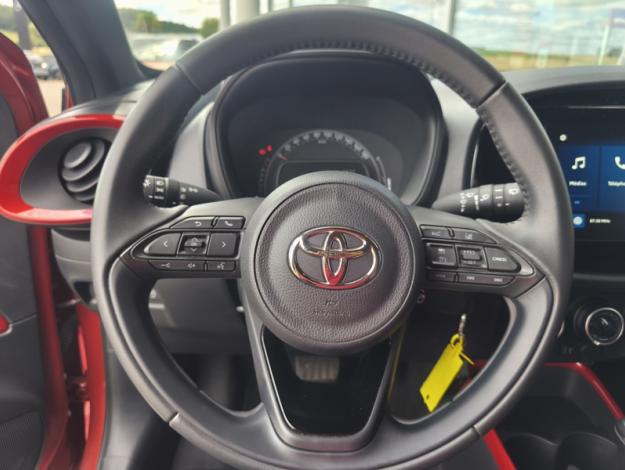 TOYOTA Aygo X Design  1.0 72 ch 