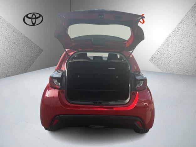 TOYOTA Yaris 116H DYNAMIC  
