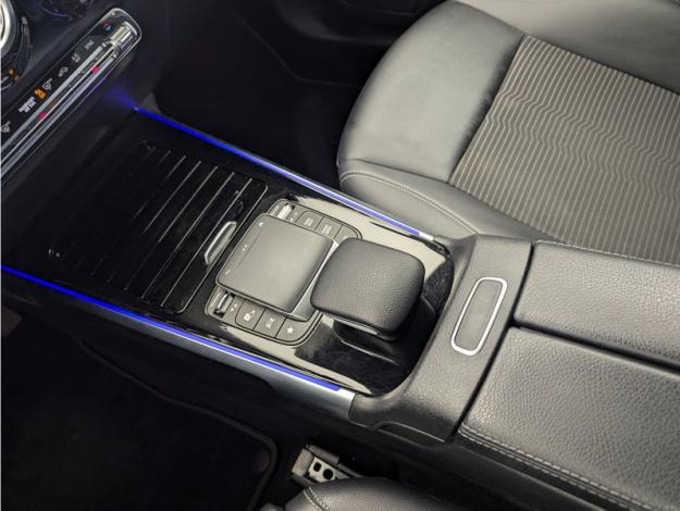 MERCEDES-BENZ GLB 200 d Business Line  GLB 200 d Business Line