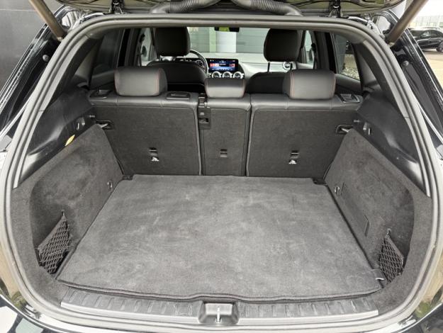MERCEDES-BENZ GLA 200 d 150ch AMG Line 8G-DCT  