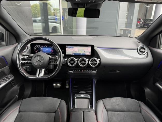 MERCEDES-BENZ GLA 200 d 150ch AMG Line 8G-DCT  