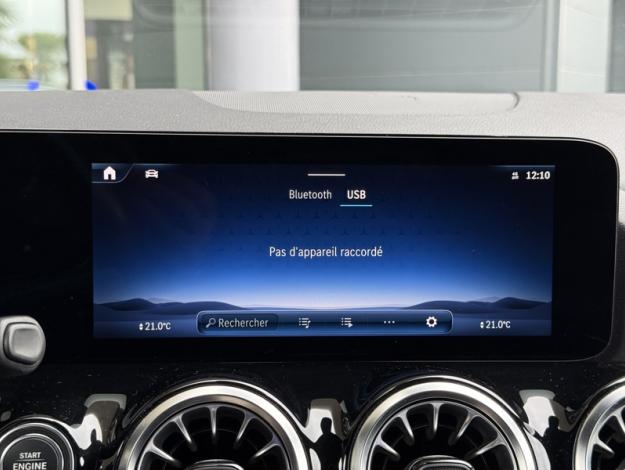 MERCEDES-BENZ GLA 200 d 150ch AMG Line 8G-DCT  