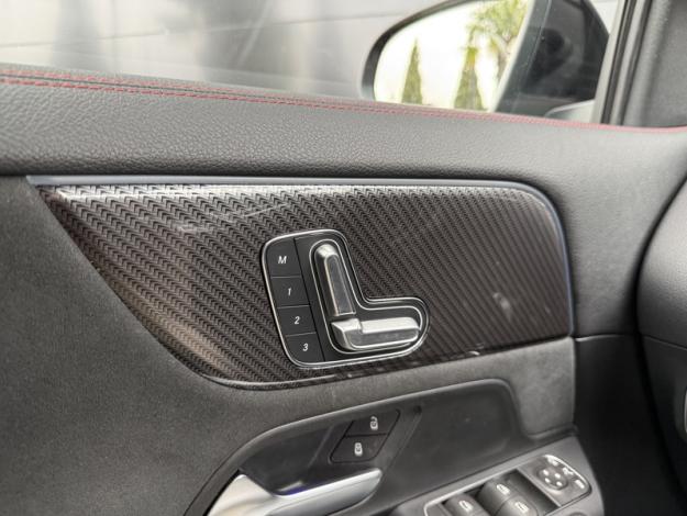 MERCEDES-BENZ GLA 200 d 150ch AMG Line 8G-DCT  