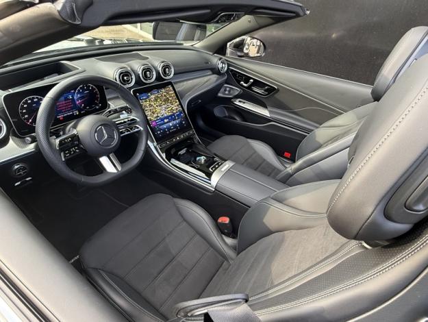 MERCEDES-BENZ CLE-KLASSE Cabriolet 200 204ch AMG Line 9G Tronic  