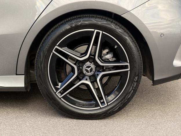 MERCEDES-BENZ Classe A 200 d AMG Line  