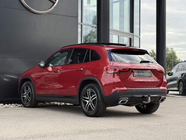 MERCEDES-BENZ GLA 200 d Progressive Line  GLA 200 d Progressive Line