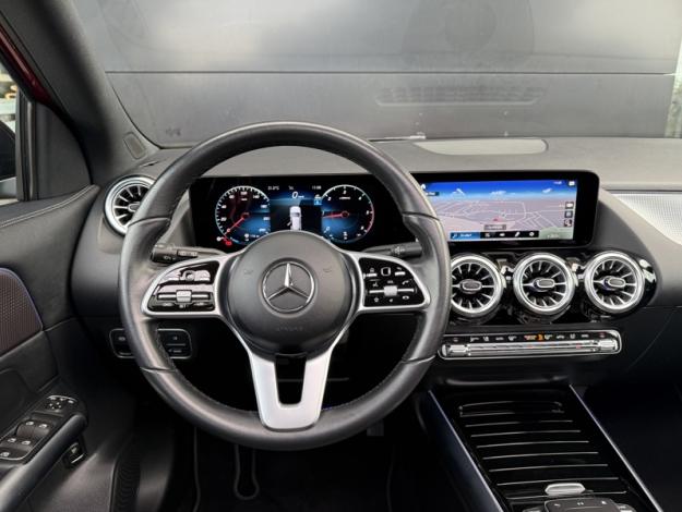 MERCEDES-BENZ GLA 200 d Progressive Line  GLA 200 d Progressive Line