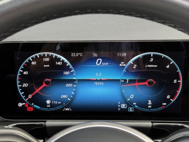 MERCEDES-BENZ GLA 200 d Progressive Line  GLA 200 d Progressive Line
