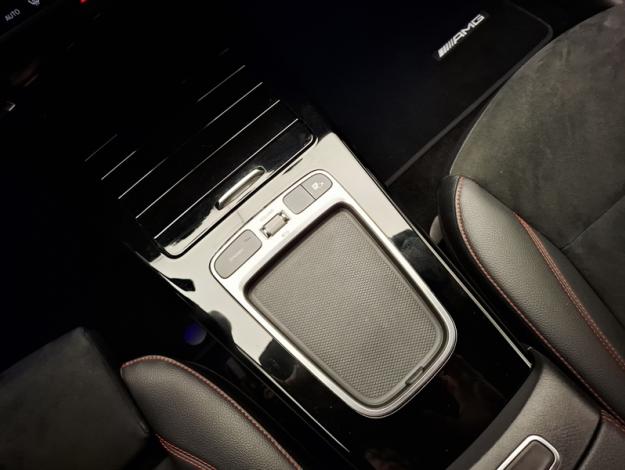 MERCEDES-BENZ Classe A 180 AMG Line  