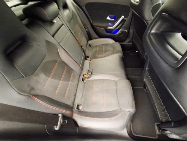 MERCEDES-BENZ Classe A 180 AMG Line  